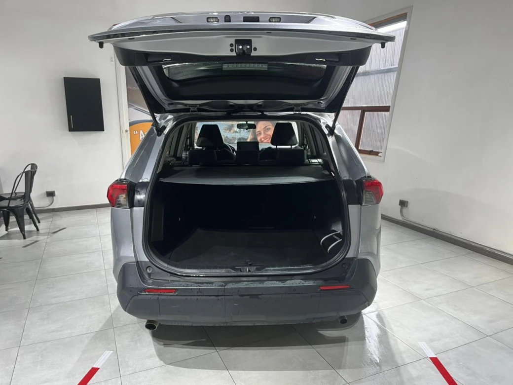 imagen 0 de vehiculo con id 2137